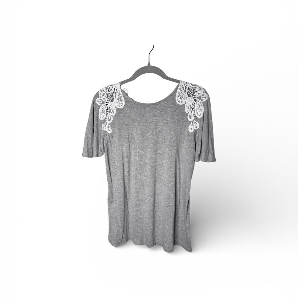 Anna Cai Gray Lace Detail Short Sleeve Top Small